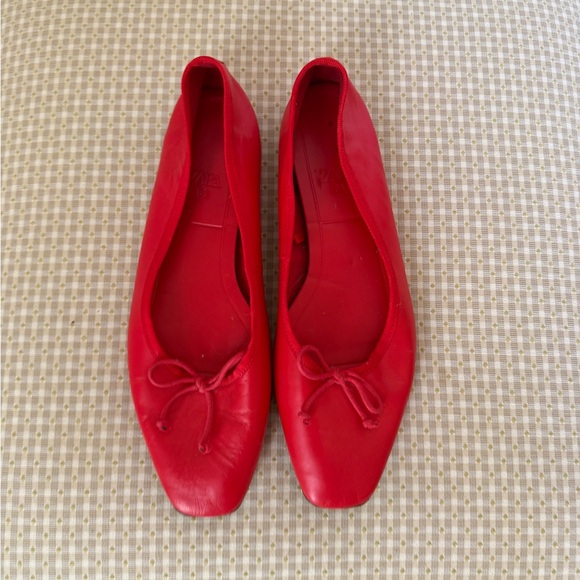 Zara Shoes - Red Leather Ballet Flats with Bow